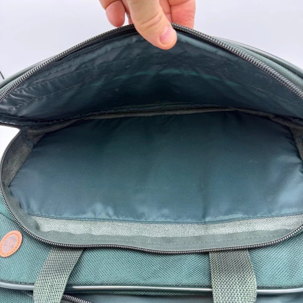 Hartmann VTG Forest Green Canvas Messenger‎ Bag Crossbody Travel Briefcase